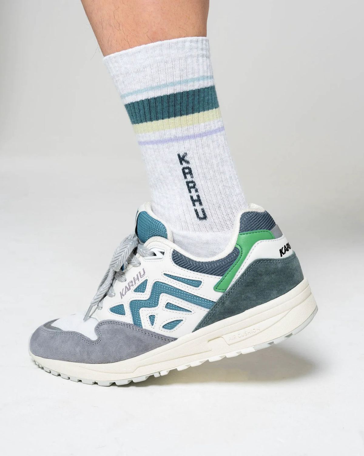 LIGHT GREY MELANGE / BRITTANY BLUE