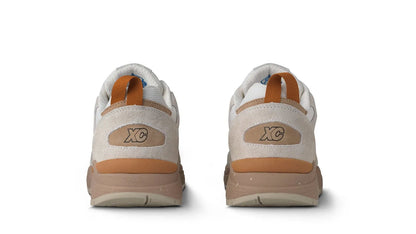 CLOUD DANCER / BLANC DE BLANC