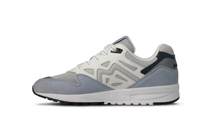 PEARL BLUE / BRIGHT WHITE