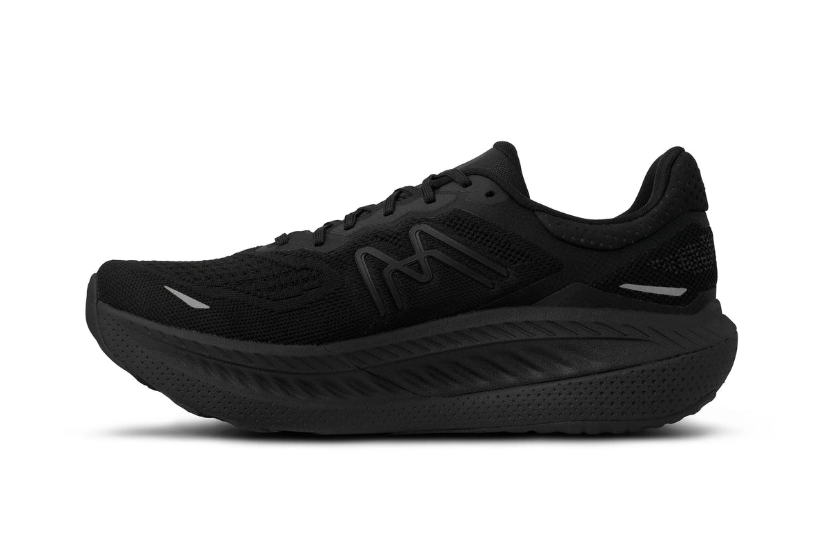 BLACK / BLACK