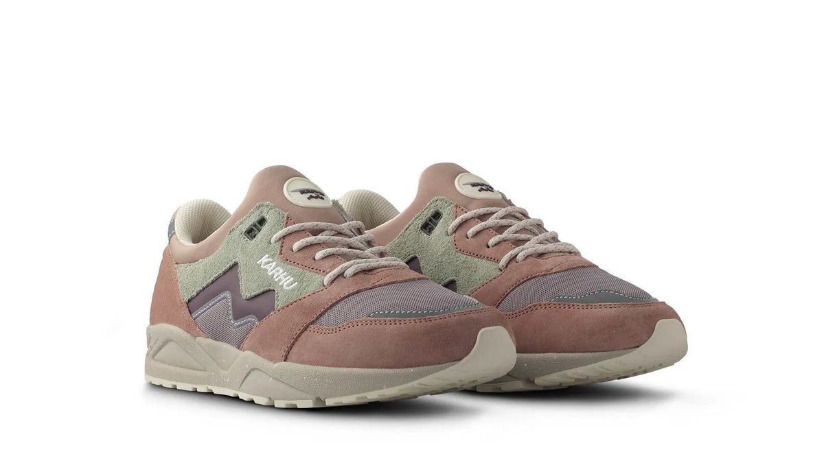 WARM TAUPE / FIG
