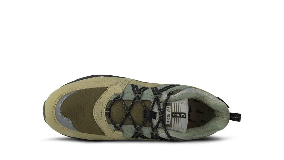 PALE OLIVE GREEN / JET BLACK