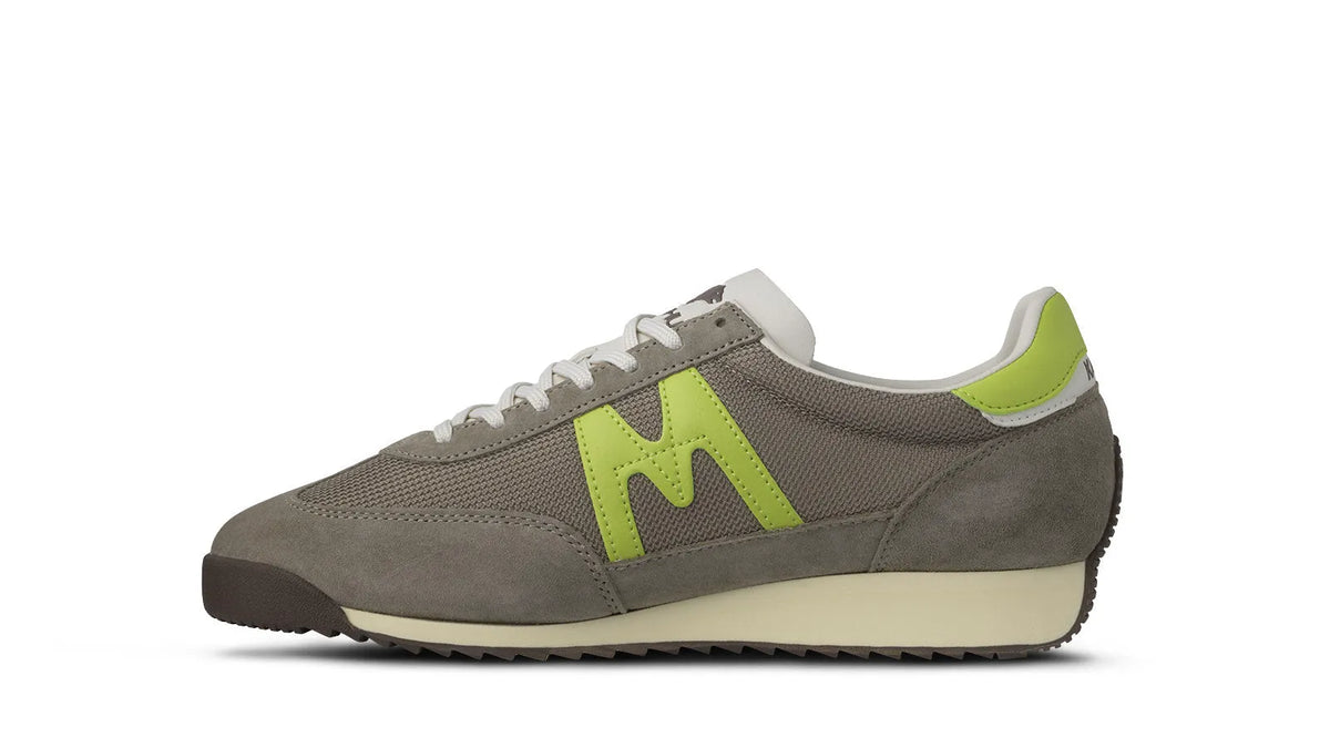 DESERT TAUPE / WILD LIME