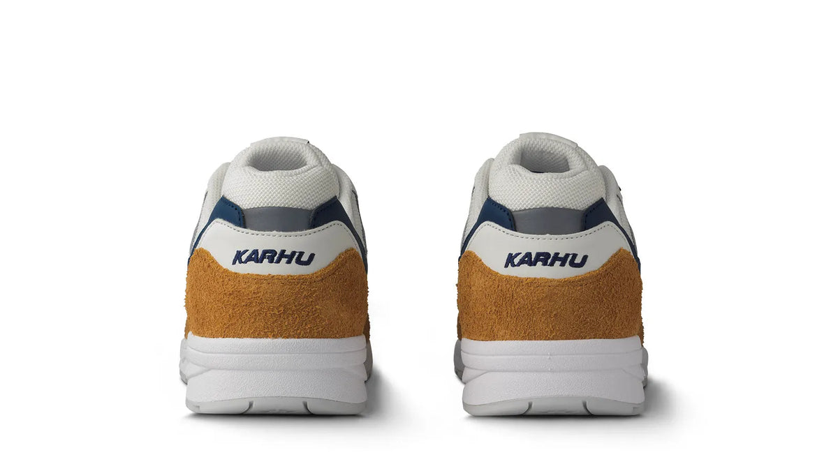 PUMPKIN SPICE / BRIGHT WHITE