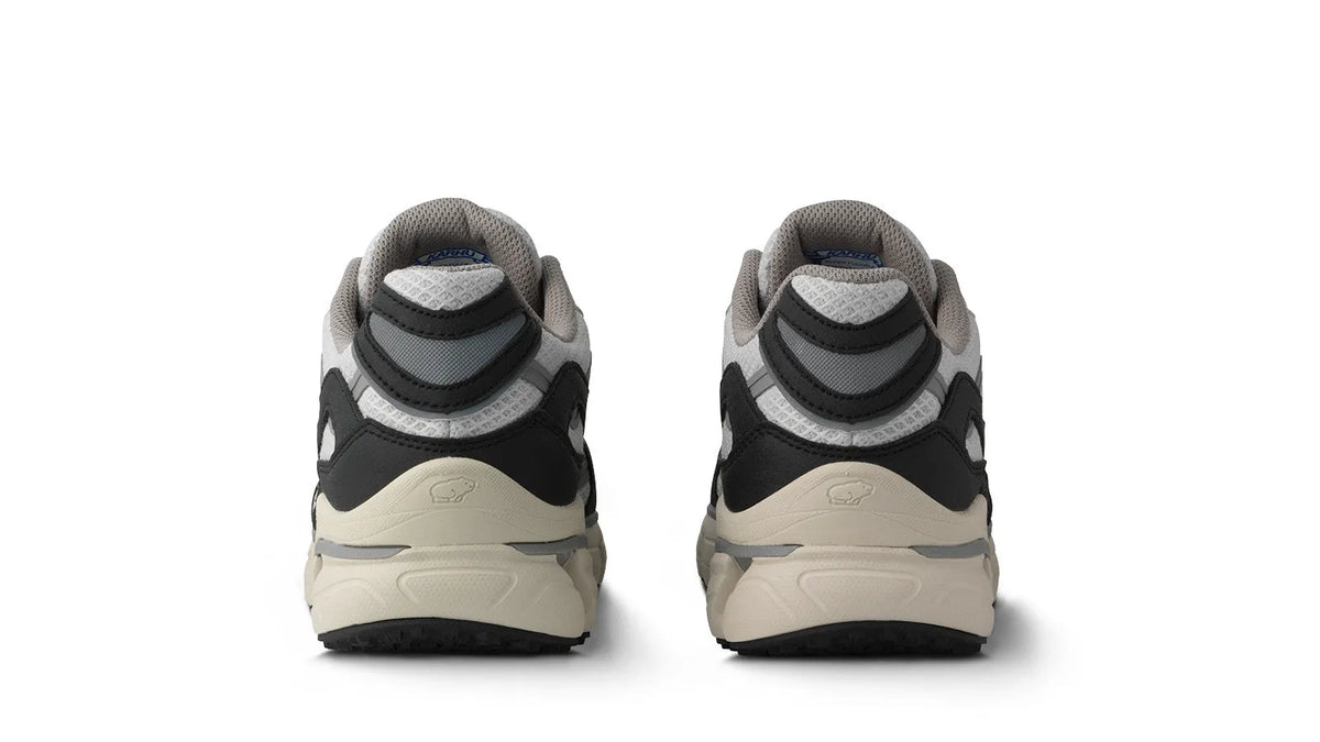 JET BLACK / DAWN BLUE