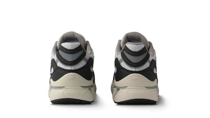 JET BLACK / DAWN BLUE