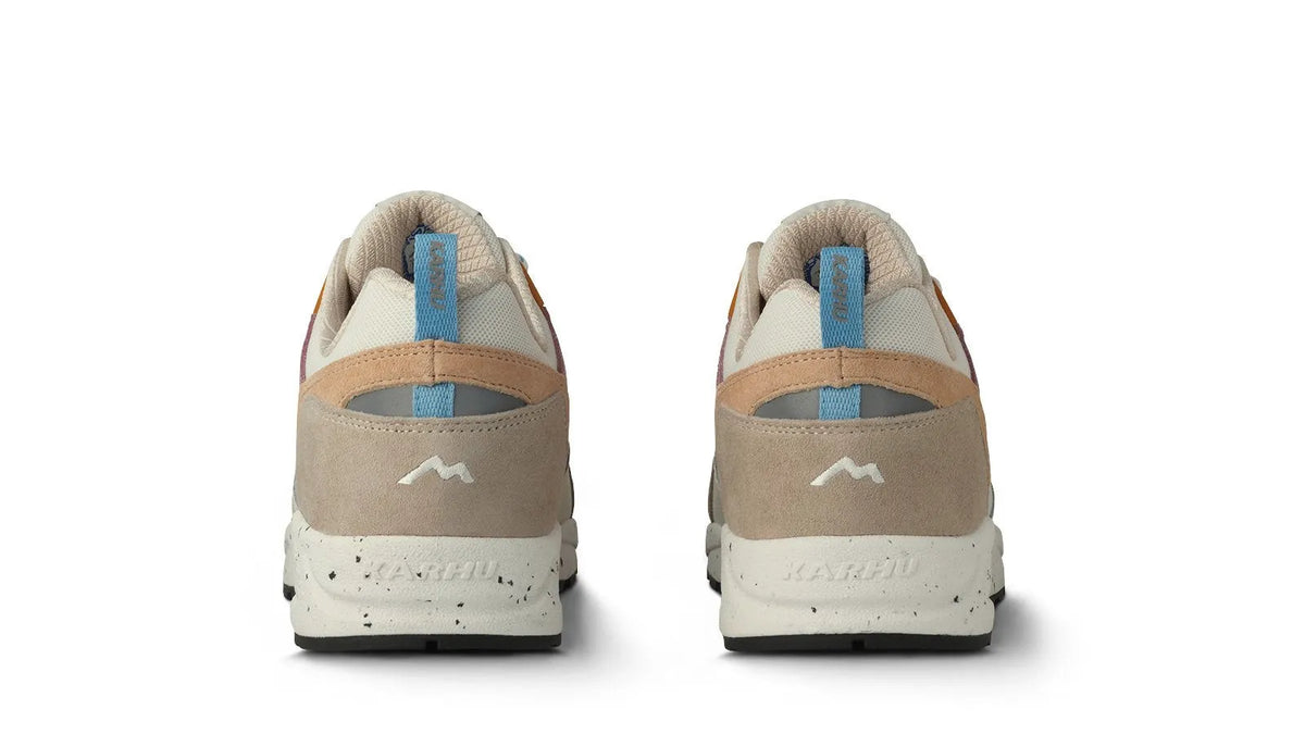 SILVER LINING / MILKY BLUE