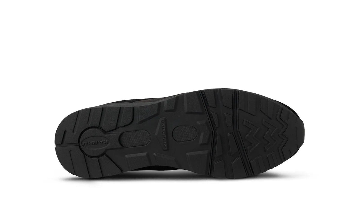 JET BLACK / NINE IRON