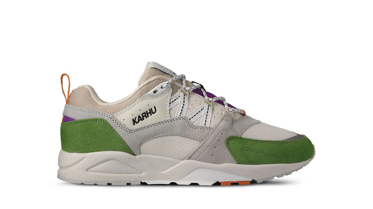 PIQUANT GREEN / BRIGHT WHITE