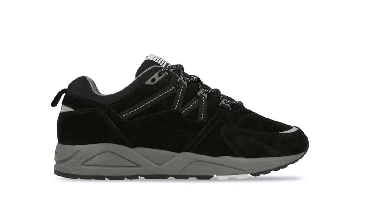 BLACK/BLACK