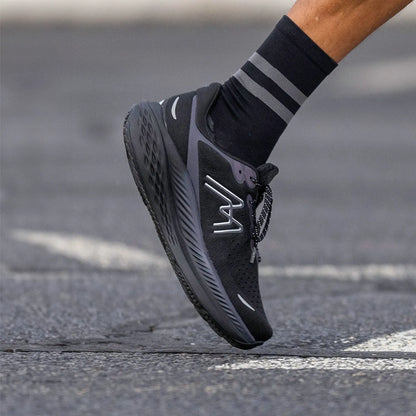 BLACK / BLACK