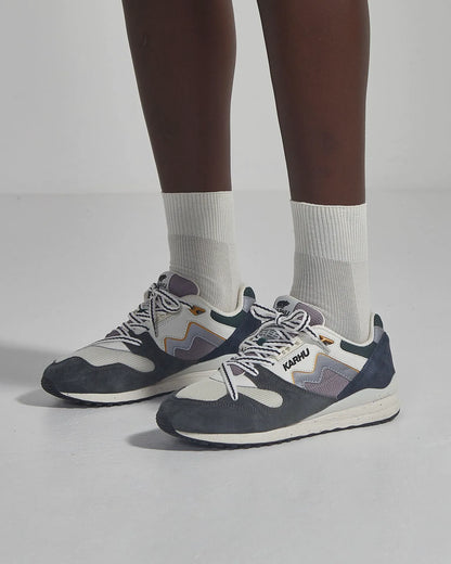 GUNMETAL / BRIGHT WHITE