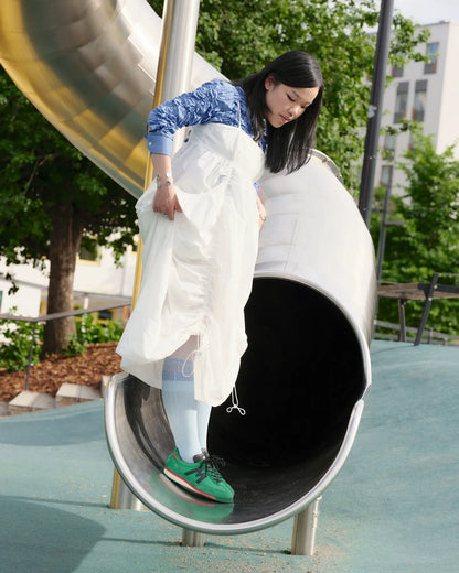 GREEN BEE / JET BLACK