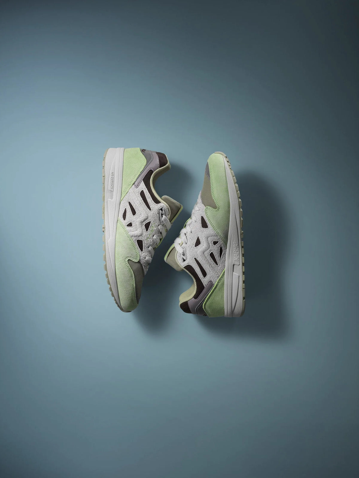 SHADOW LIME / DAWN BLUE