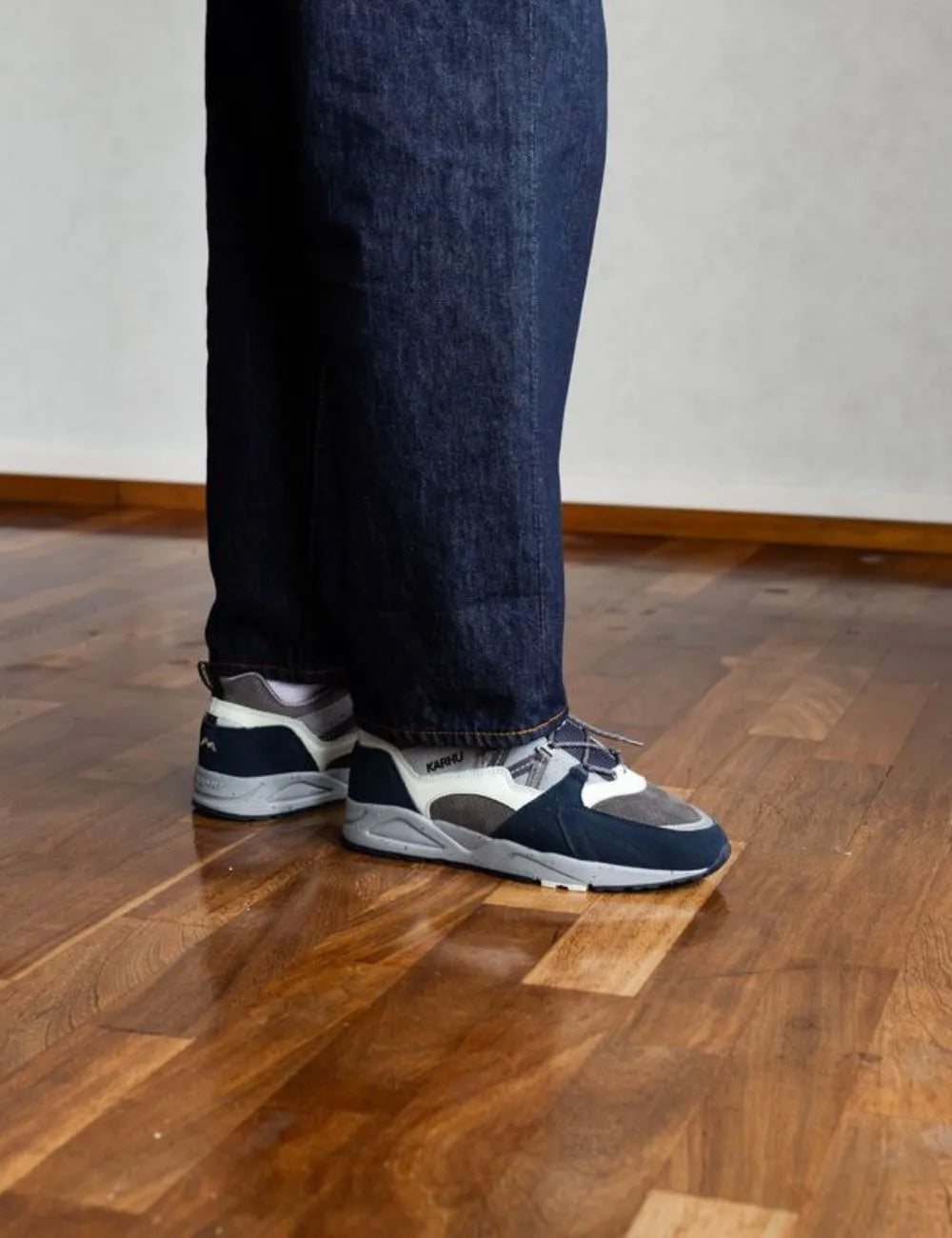 MOOD INDIGO / SMOKED PEARL¬†¬†