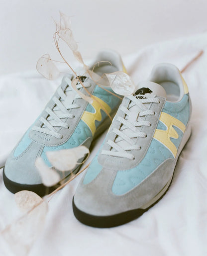 AQUA GRAY / WAX YELLOW