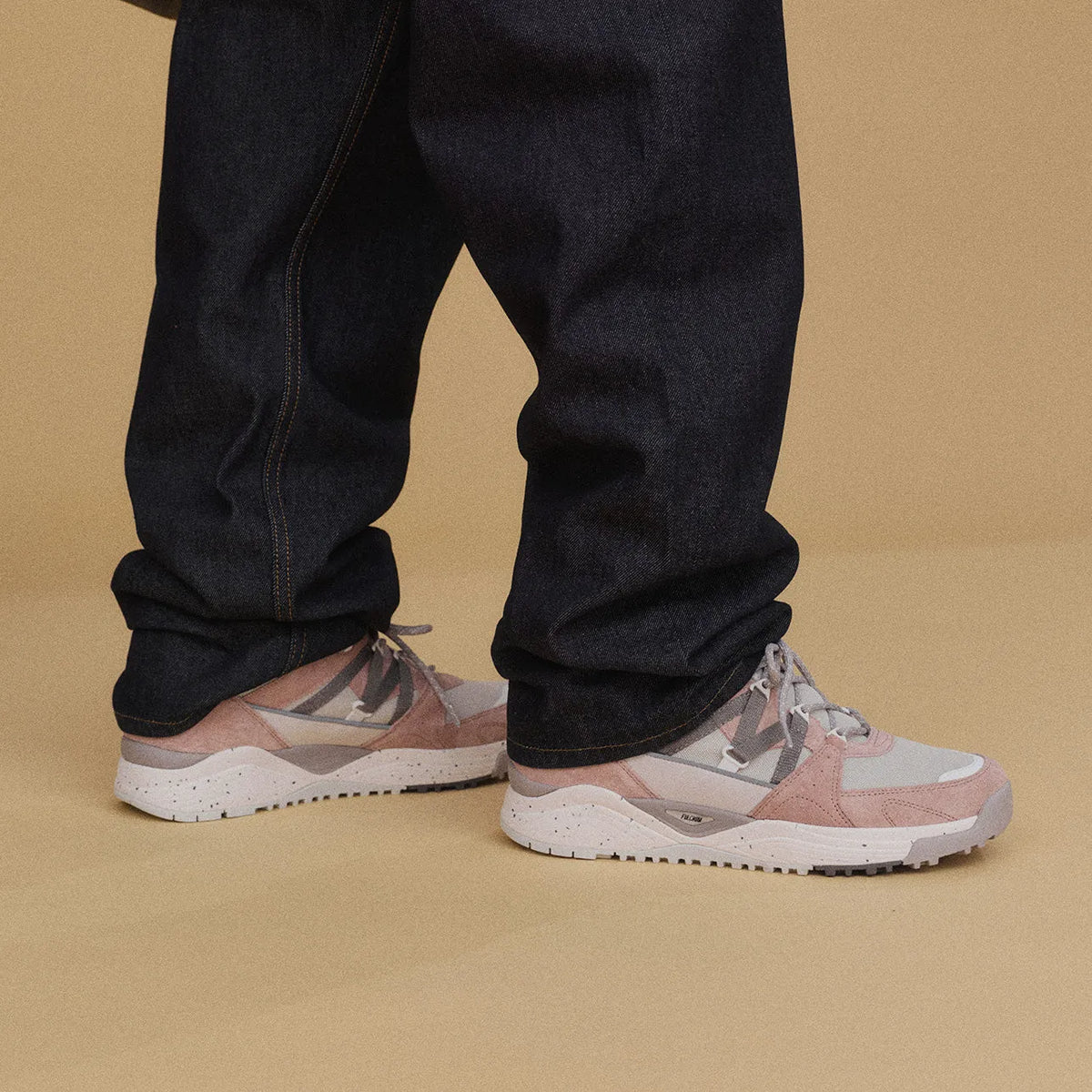 ADOBE ROSE / DARK GULL GRAY