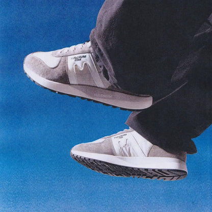 GRAY FLANNEL / BRIGHT WHITE